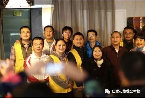 热心观众吃瓜视频,揭秘“热心观众吃瓜”背后的真实故事