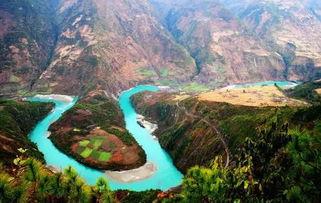 云南怒江小伙吃瓜,揭秘怒江特色“吃瓜”文化