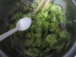 吃瓜吃面吃饼,吃瓜、吃面、吃饼的美食之旅